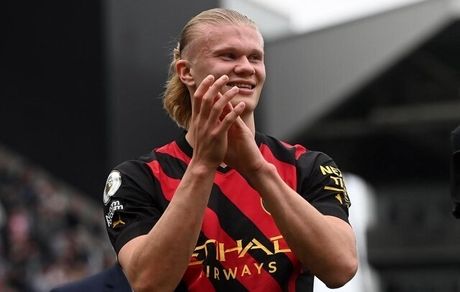 جایزه بهترین بازیکن سال ۲۰۲۳ انجمن نویسندگان فوتبال به هالند رسید