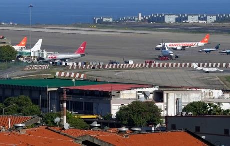 لغو پروازهای حداقل ۶ شرکت هواپیمایی بین‌المللی به ونزوئلا