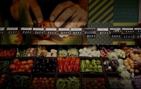 کاهش قیمت مواد غذایی برای دومین ماه متوالی