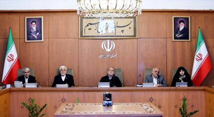 تاکید رئیس جمهور در رسیدگی به خانواده‌ آسیب‌دیدگان و پیگیری برای تسریع در آزادی زندانیان