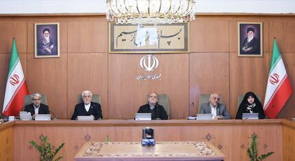 تاکید رئیس جمهور در رسیدگی به خانواده‌ آسیب‌دیدگان و پیگیری برای تسریع در آزادی زندانیان