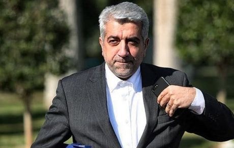 بارش‌های امسال نصف شده است