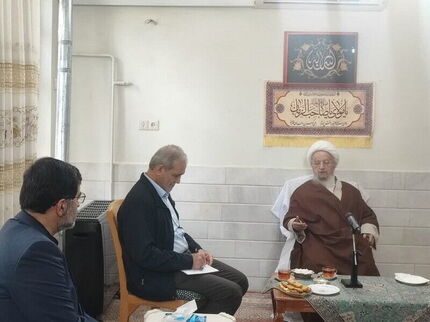 رئیس جمهور با آیت الله مکارم دیدار کرد