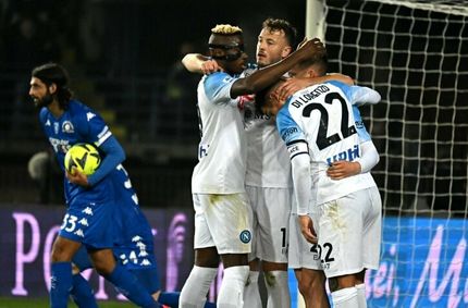 ناپولی جز قهرمانی هیچ چیز نمی‌خواهد