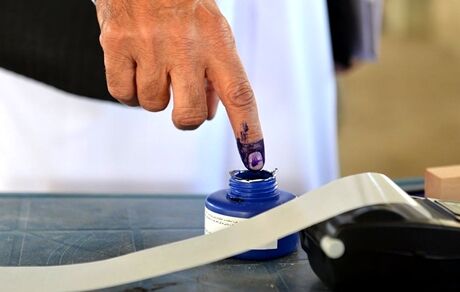 دومین روز ثبت نام داوطلبان کاندیداتوری مجلس؛ چه کسانی ثبت نام کردند؟
