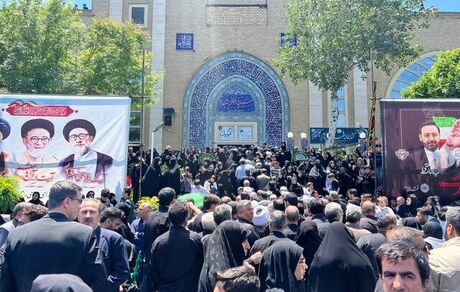 پیکر امام جمعه شهید تبریز به خاک سپرده شد