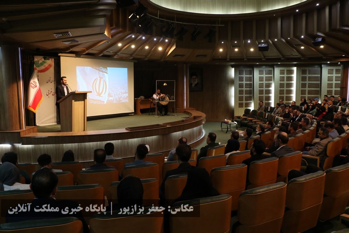 آیین تجلیل از قهرمانان و مدال‌آوران ورزش استان آذربایجان‌غربی / تصاویر