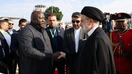 رئیسی از اوگاندا به زیمبابوه رفت