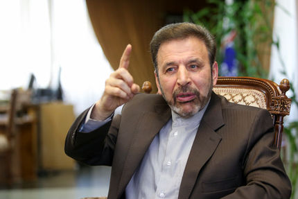 واعظی: هدف دولت، حمایت از رونق تولید است