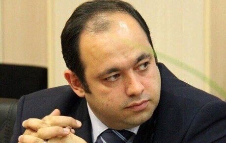 استقبال خارجی‌ها از غرفه‌های فروش شیرینی و شکلات ایرانی!