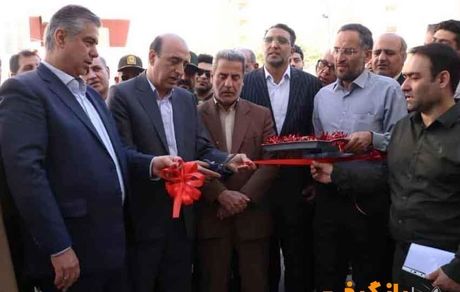 افتتاح فاز نخست پروژه تامین اعتبار شده نهضت ملی توسط بانک مسکن در شهر مهاجران/ قدردانی از بانک مسکن به دلیل تامین مالی به هنگام پروژه