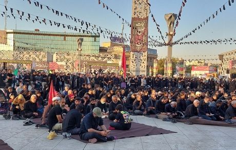 مراسم پیاده روی اربعین حسینی در تهران در حال برگزاریست