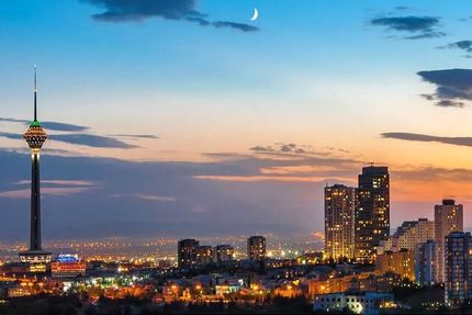 برج میلاد همزمان با شهادت حضرت فاطمه (س) تعطیل است