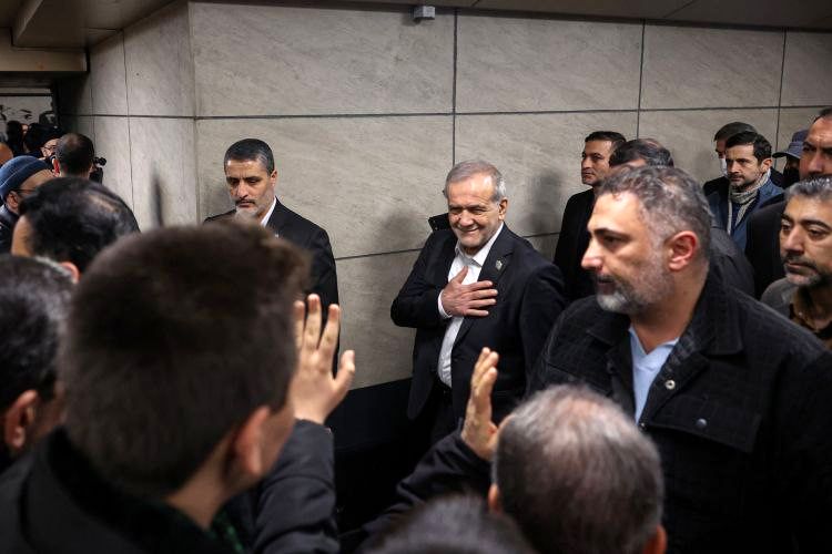 حضور آحاد مردم در راهپیمایی ۲۲ بهمن | تصاویر