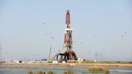 استقرار دکل‌های حفاری در دو میدان نفتی اروند و مینو