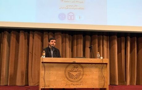 دهنوی: باید چرخه گفت و گو نکردن در دانشگاه تمام شود