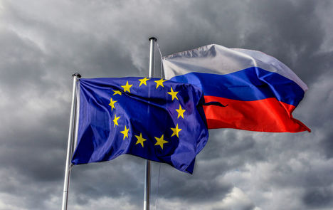 موافقت اتحادیه اروپا با مسدود کردن دارایی‌های بانک مرکزی روسیه 