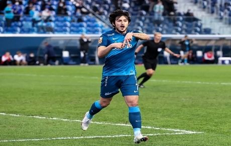 آزمون به جمع ۲۰ گلزن برتر تاریخ لیگ برتر روسیه پیوست 