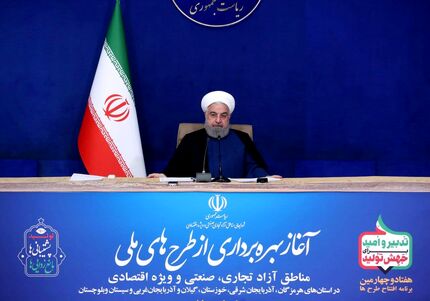  زمانی که فهمیدند صادر کننده واکسن و ماسک شدیم، گفتند تحریم را برمی‌دارند / مردم به آینده کشور امیدوار هستند /  تحریم‌ها بزودی برداشته خواهد شد