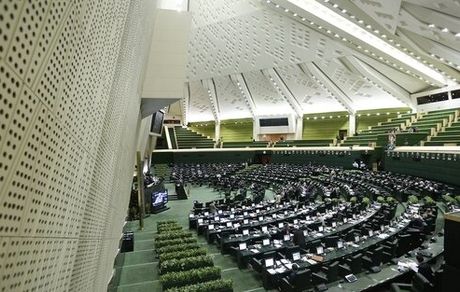 شرط موافقت مجلس با تعطیلی مدارس و دانشگاه‌ها از زبان سخنگوی هیات رئیسه