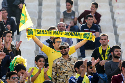 صنعت نفت در بازی با ذوب‌آهن، سه بازیکن خود را ندارد