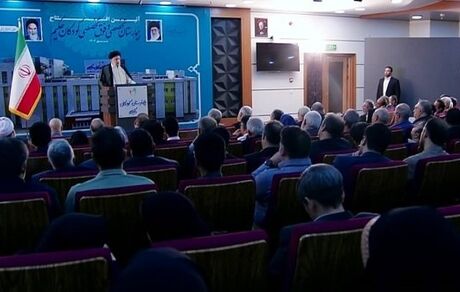 پس از انقلاب کارهای افتخارآمیزی در زمینه تامین سلامت جامعه انجام شده است