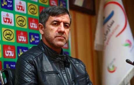 کریم باقری: ابتدای بازی سردرگم بودیم / پرسپولیس مربی بزرگ می‌خواهد