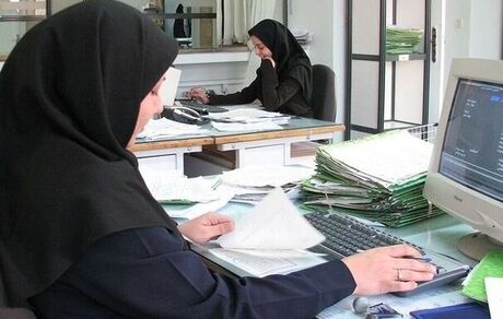 بیشتر حقوق بگیران در کدام بخش شاغلند؟