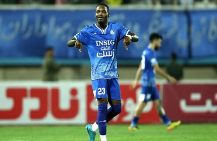 تکذیب توافق بازیکن خارجی تیم فوتبال استقلال خوزستان با پرسپولیس