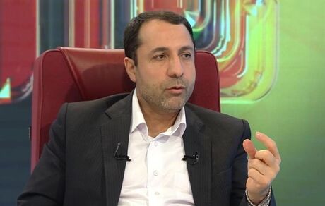 گرفتن وام با سیم‌کارت، سهام عدالت و کارت یارانه / هیچ بانکی حق ندارد بنگاه تولیدی فعال را تعطیل کند