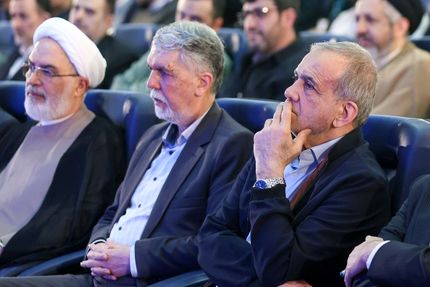 رئیس جمهور: ما یاد نگرفته‌ایم با هم بنشینیم و به حرف درست‌ گوش کنیم 