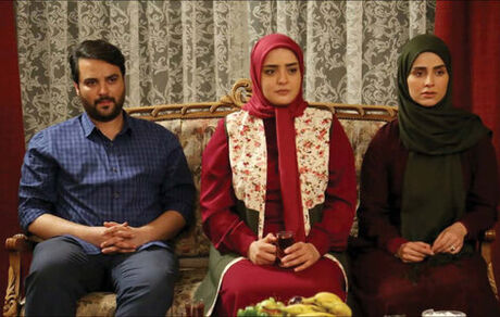 «ستایش» و نمایش دست خالی تلویزیون