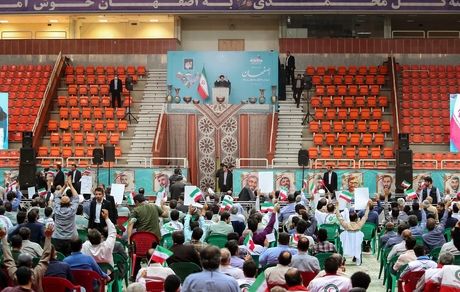 اصلاحات اقتصادی و قطع دست رانت‌خواران باید پیش از اینها انجام می‌شد