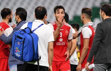 شجاع خلیل زاده در پرسپولیس ماندنی شد