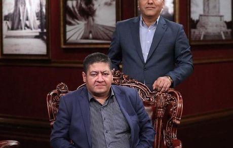 گفت‌وگوی مهران مدیری با جراحی که ۲۶ سال درس خواند!