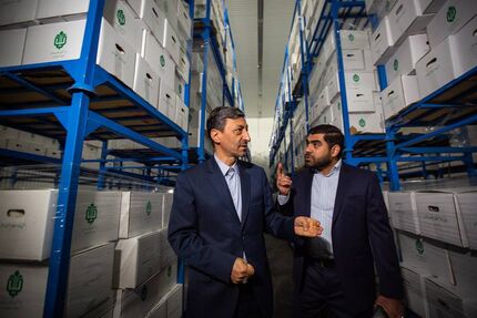 بنیاد مستضعفان برای یک میلیون خانواده کم‌برخوردار، بسته‌های لبنی توزیع می‌کند