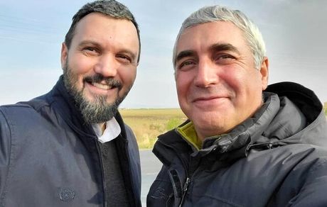 
کامبیز دیرباز آخرین بازیگر «خروج»/ دوربین حاتمی کیا خاموش شد
