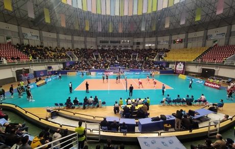 لیگ برتر والیبال: شهرداری ارومیه روی دور تند برد / لبنیات هراز آمل، پیکان و شهداب همچنان صدرنشین