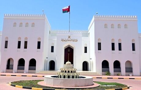 معاون نخست وزیر عمان: ما فضای مثبت مذاکرات بین آمریکا و ایران را ترغیب می‌کنیم