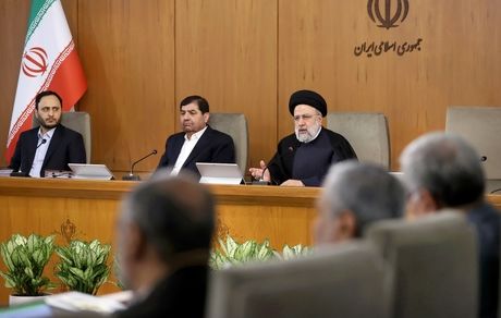 تاکید رییسی بر تبیین اقدامات امیدبخش و نشاط آفرین دولت در خدمت رسانی به مردم برای افکار عمومی