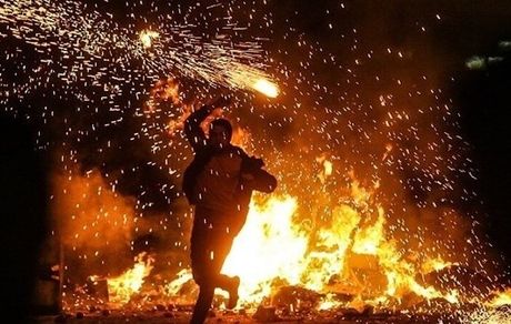۱۰ فوتی و مصدوم در انفجار انبار مواد محترقه در خیابان ری