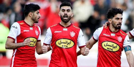 عالیشاه در پرسپولیس ماند