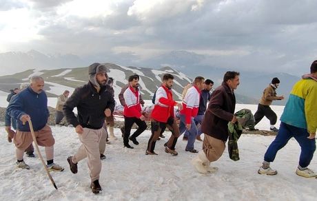 جان باختن و مصدوم شدن دو نفر بر اثر انفجار مین در ارتفاعات مرزی اشنویه