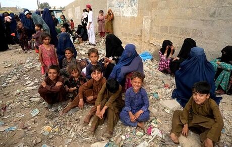 تاکید پاکستان بر اخراج ۱.۷ میلیون پناهجوی افغانستانی