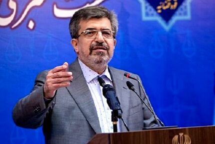 لو رفتن سوالات آزمون وکالت باید اثبات شود / پرونده فرزندان یکی از مقامات در دادرسی است