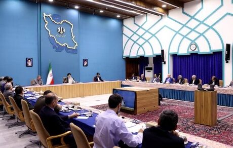 تاکید رئیس جمهور بر ضرورت هماهنگی با دستگاه‌های نظارتی برون‌سازمانی در اجرای بخشنامه‌های تحول نظام اداری
