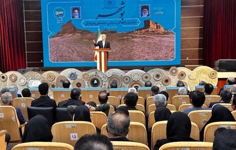 رئیس جمهور: من باور داشته و دارم که کسی از خارج نمی‌تواند مشکلات ما را حل کند /  به هیچ حزب و دسته‌ای وابسته نیستم