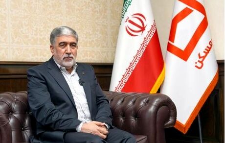 استفاده هدفمند از منابع قرض‌الحسنه بانک مسکن در حمایت از ازدواج، اشتغال و درمان