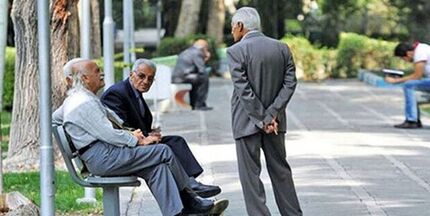 قطع بیمه تکمیلی ۱۲ میلیون بازنشسته و خانواده‌هایشان و بلاتکلیفی آنها