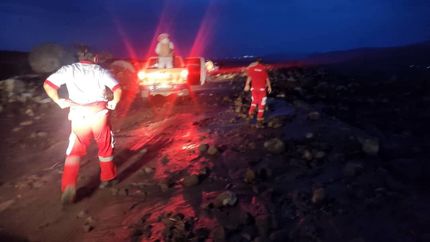 سیلاب در محور ماکو به بورالان / خوروهای گرفتار رهاسازی شدند